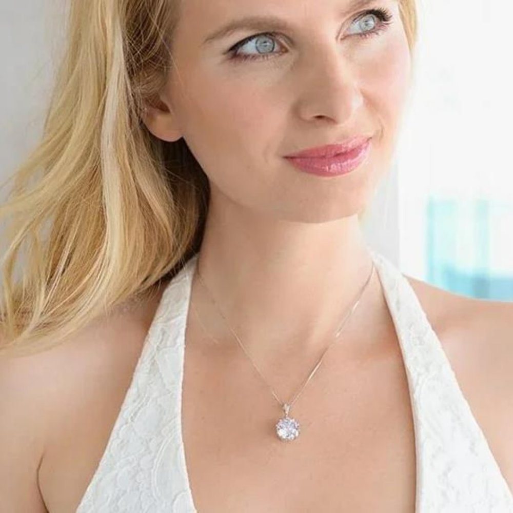 Certified 5ct. t.w. Diamond Moissanite Solitaire Necklace NEW - Picture 4 of 10
